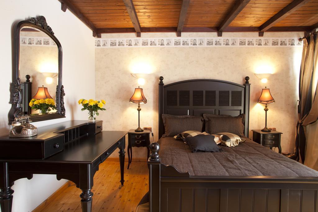 Refanidis Natural Luxury Hotel Ano Poroia Quarto foto